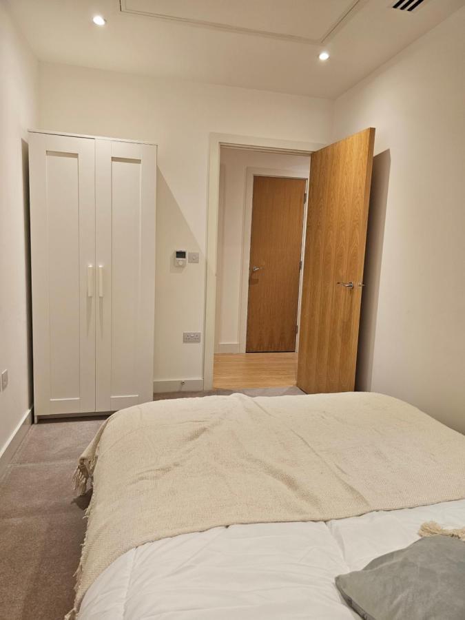 קרוידון Santina Apartments מראה חיצוני תמונה