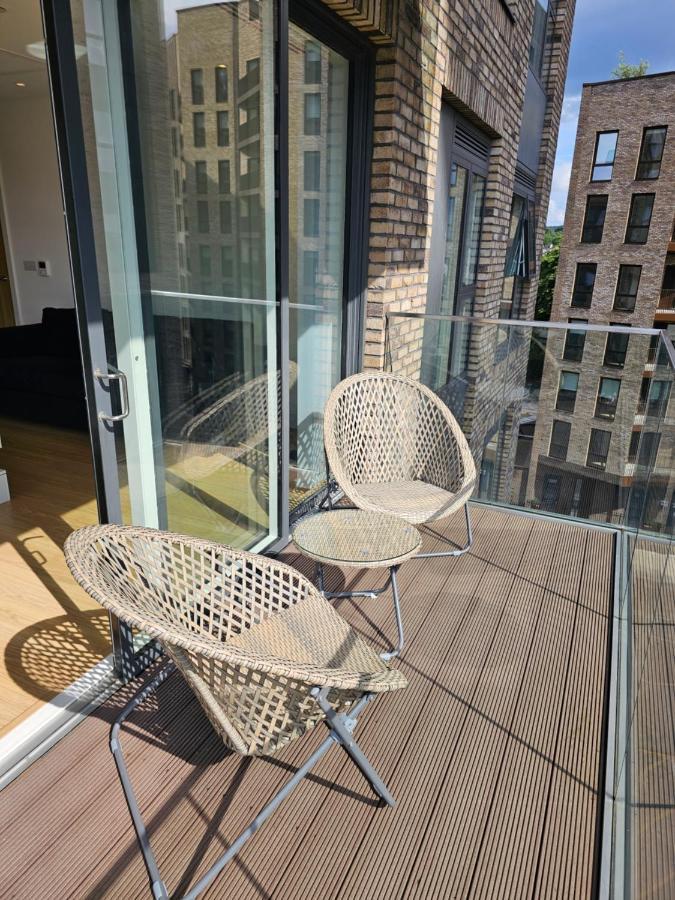 קרוידון Santina Apartments מראה חיצוני תמונה